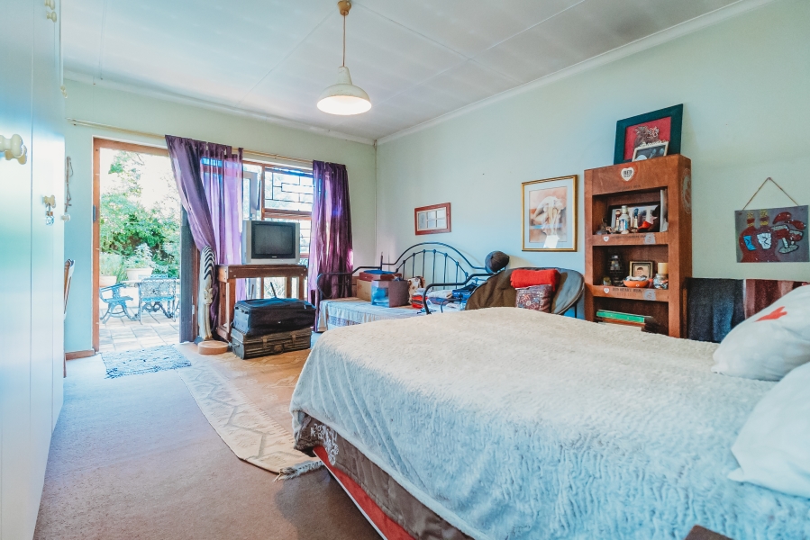 5 Bedroom Property for Sale in Bodorp Western Cape
